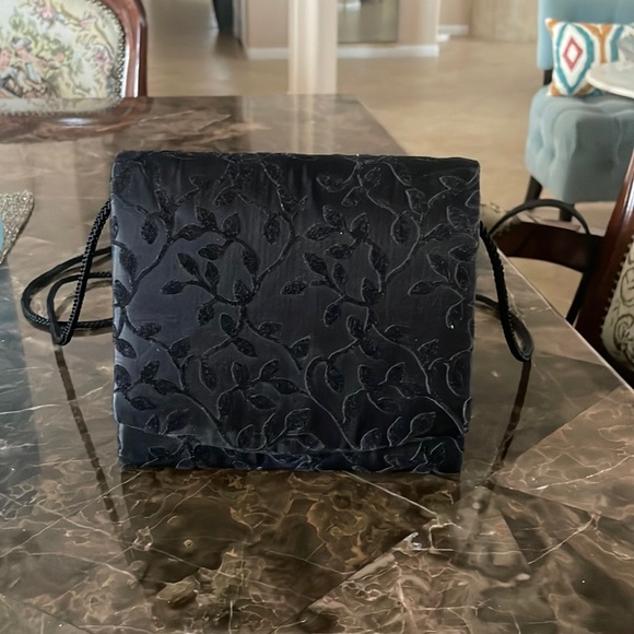 Mini velvet bag - Picture 1 of 7
